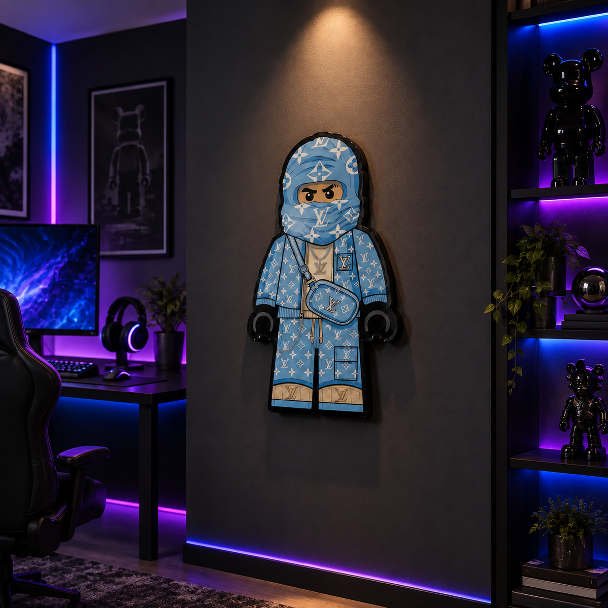 Cuadro Ninja LV azul en setup gamer